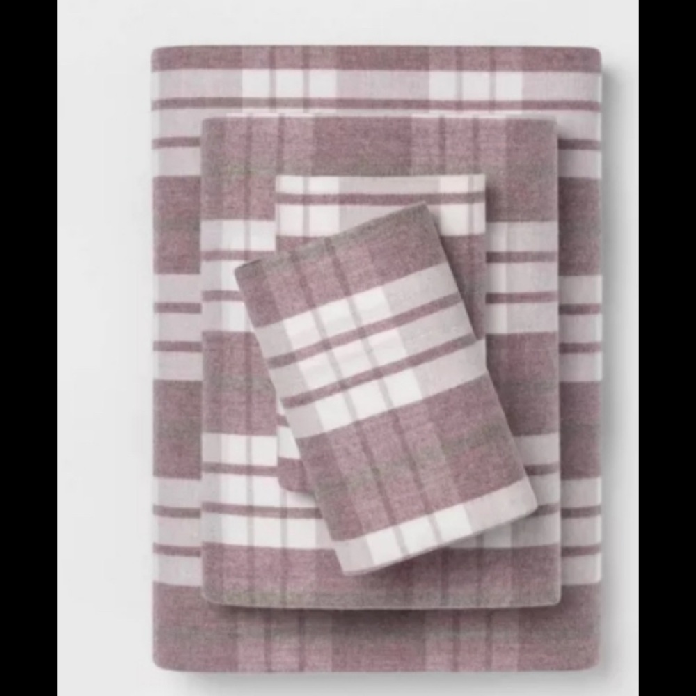 - Flannel Purple Plaid Striped flannel sheet… - Picture 1 of 4